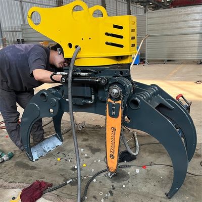 18 Accessoires voor graafmachines Zaagplaat max. 490 mm Mesopening aan voorzijde Houtsnijder